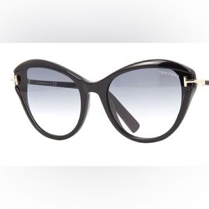 Tom Ford Sunglasses Leigh FT0850 01B Shiny Black Smoke Gradient